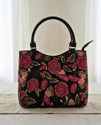 Velora Carry Bag